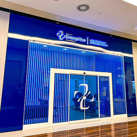 Logo da loja laboratório he - análises clínicas